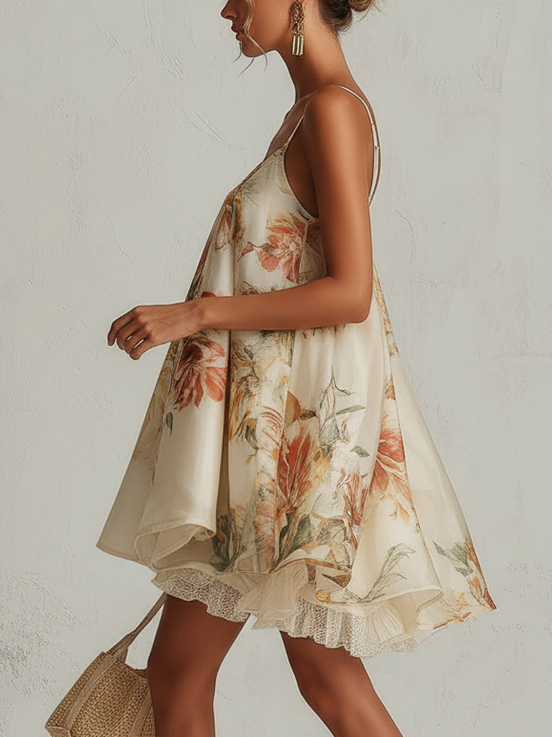 Béatrice | Mini Vestido Trapecio de Organza Floral Beige, Borde de Encaje | Blanca Vela