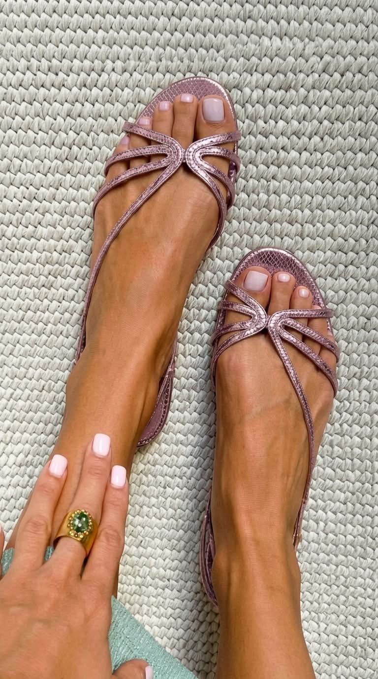Ginevra | Sandalias doradas elegantes | Blanca Vela