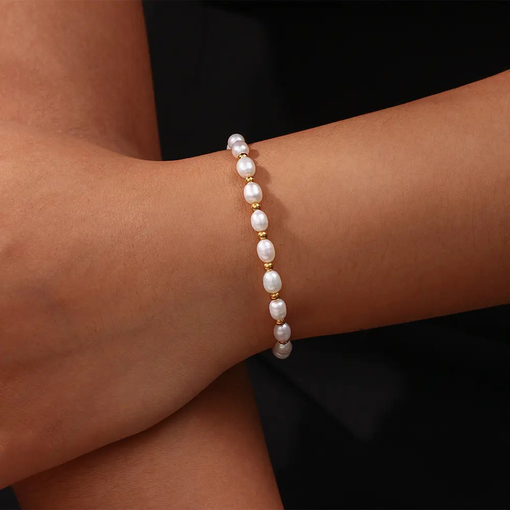 Elegante Pulsera de Perlas y Oro | Blanca Vela