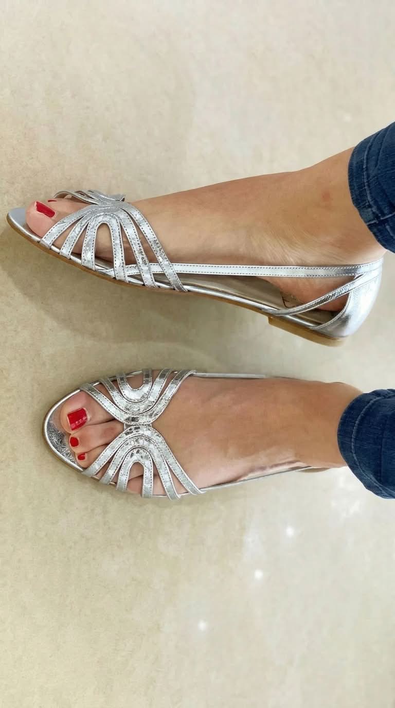 Eleonora | Sandalias Doradas Luz de Verano | Blanca Vela
