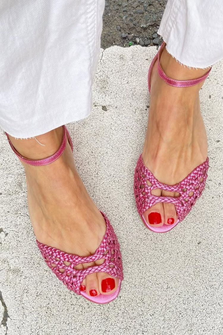 Isadora | Sandalias Trenzadas Doradas | Blanca Vela