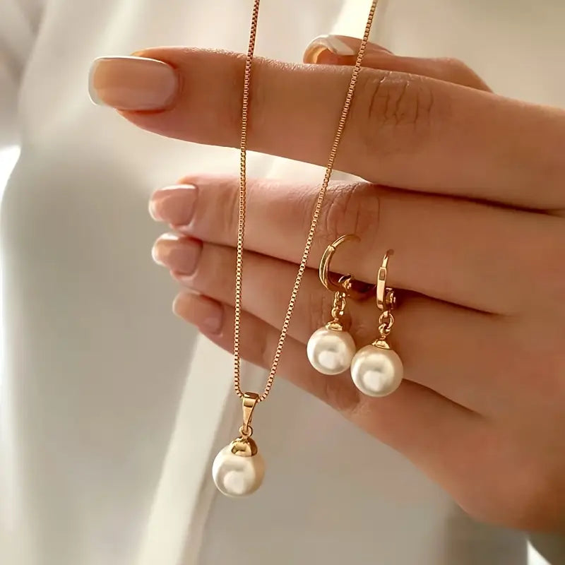 Set de Collar Elegante y Gracioso con Perlas | Blanca Vela