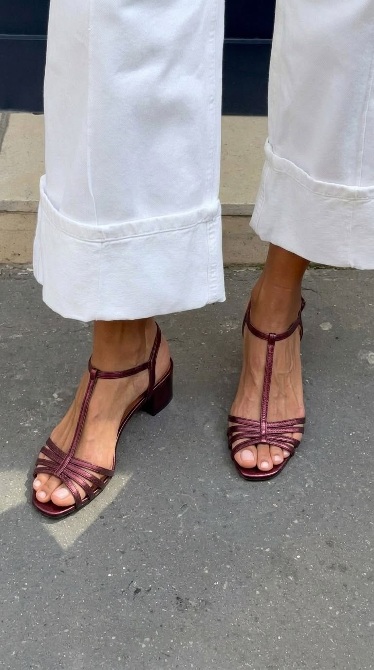 Allegra | Sandalias Doradas Elegancia | Blanca Vela