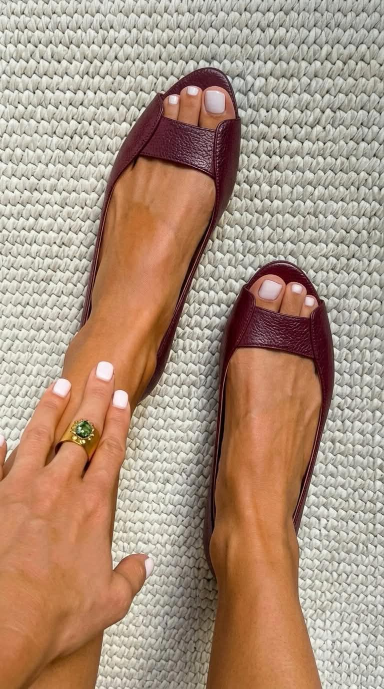 Adelina | Sandalias Doradas Comfort Chic | Blanca Vela