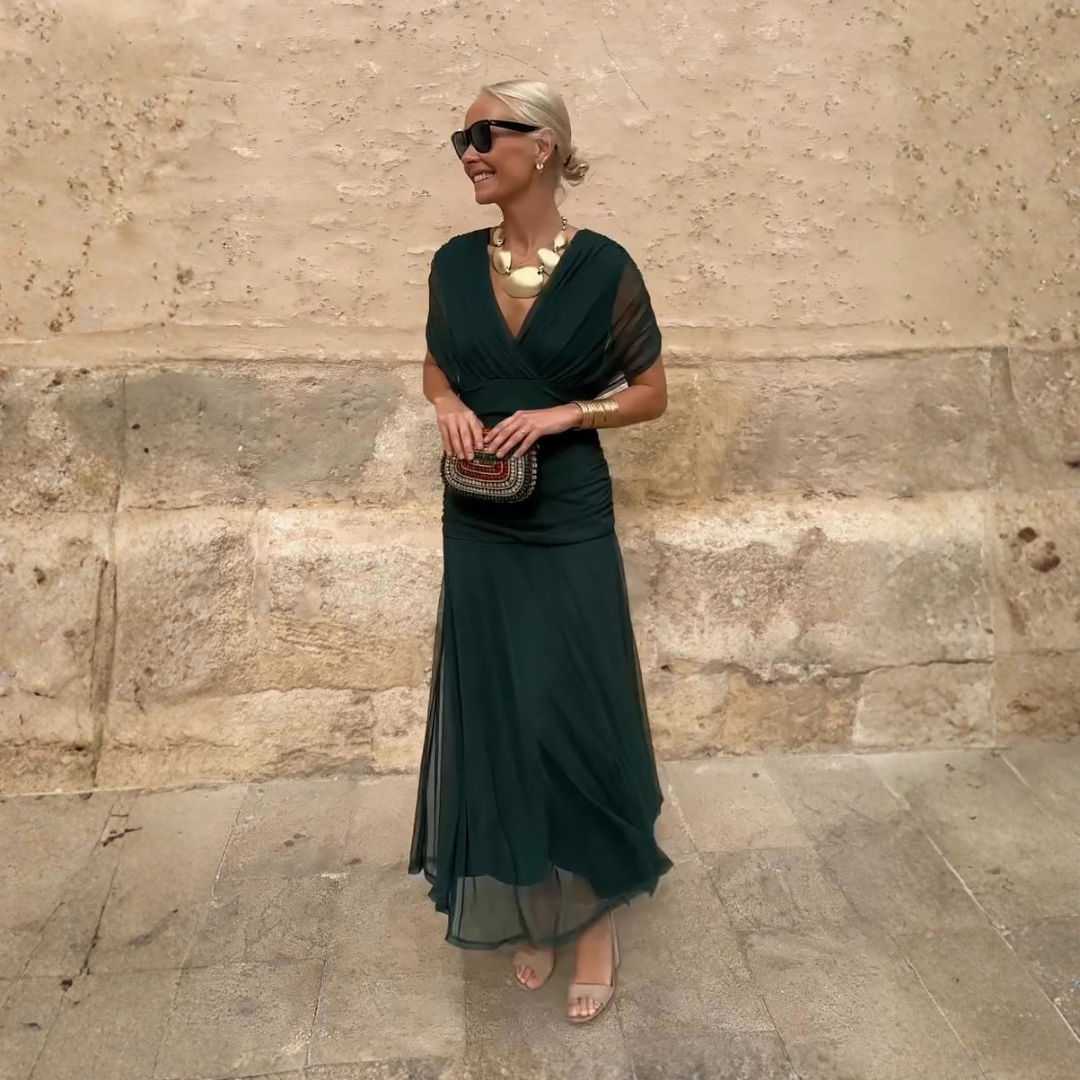 Luisa | Elegante vestido largo de fiesta con cuello en V | Blanca Vela