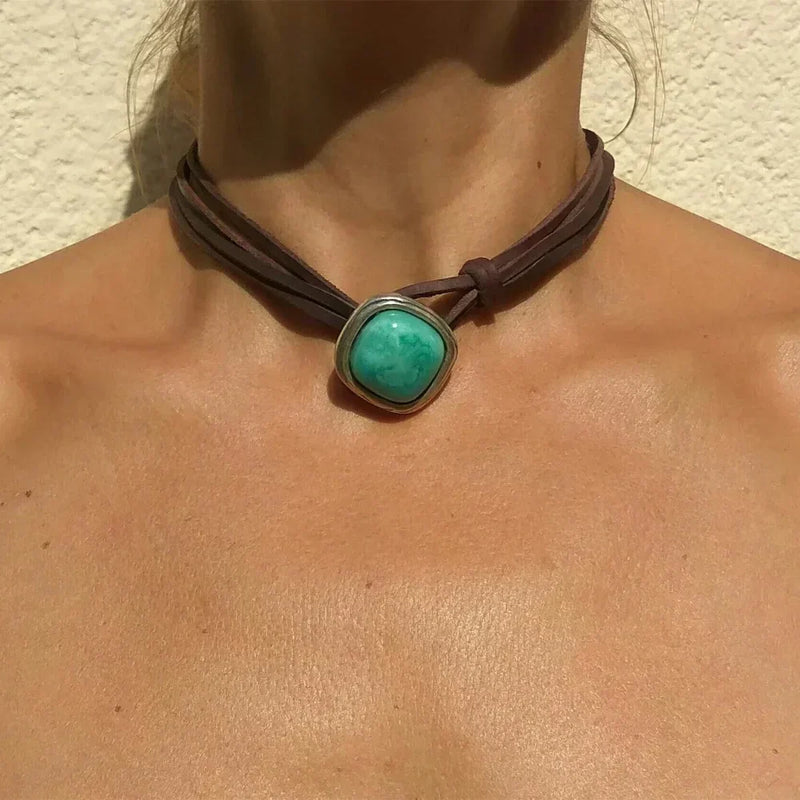 Agnese™ - Choker de Piel con Turquesa | Blanca Vela