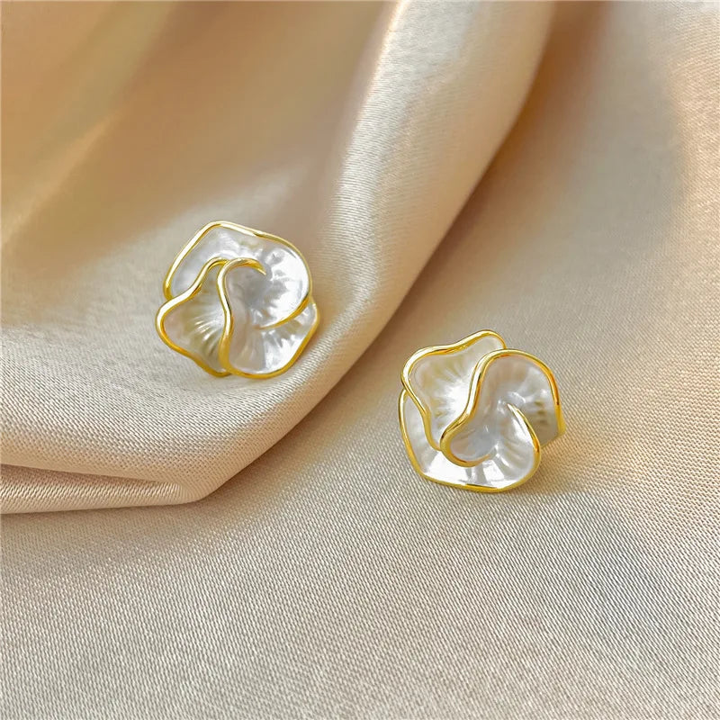 Pendientes de Flor de Perla | Blanca Vela