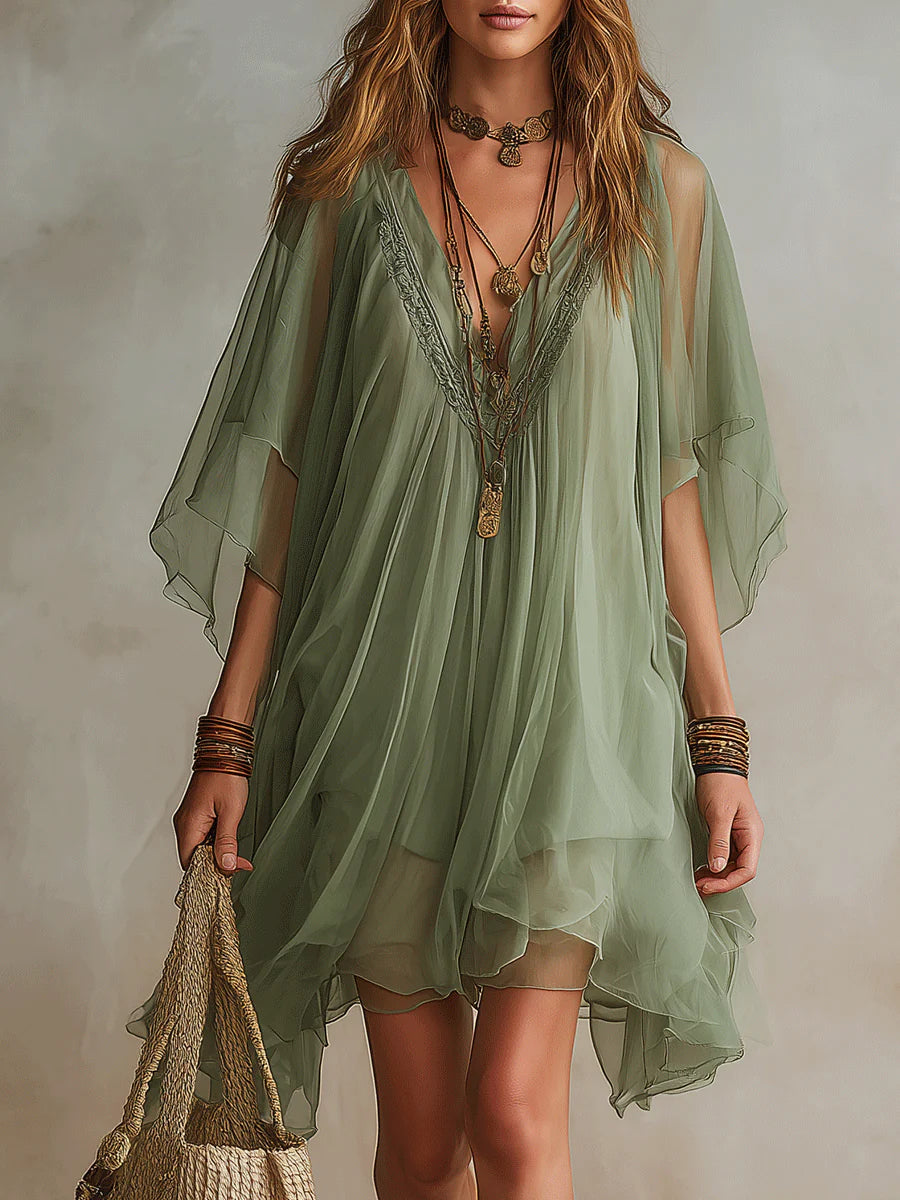 Émeraude | Mini Vestido Fluido Superpuesto, Cuello en V Verde | Blanca Vela
