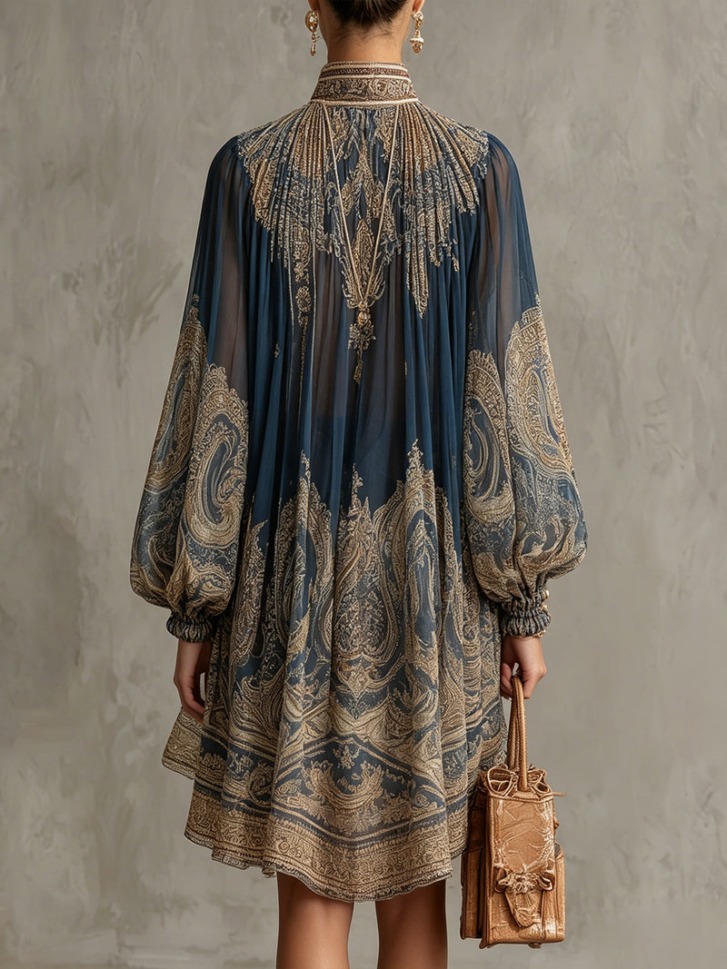 Bérénice | Mini Vestido Irregular Estampado Barroco Azul Marino, Cuello Alto | Blanca Vela