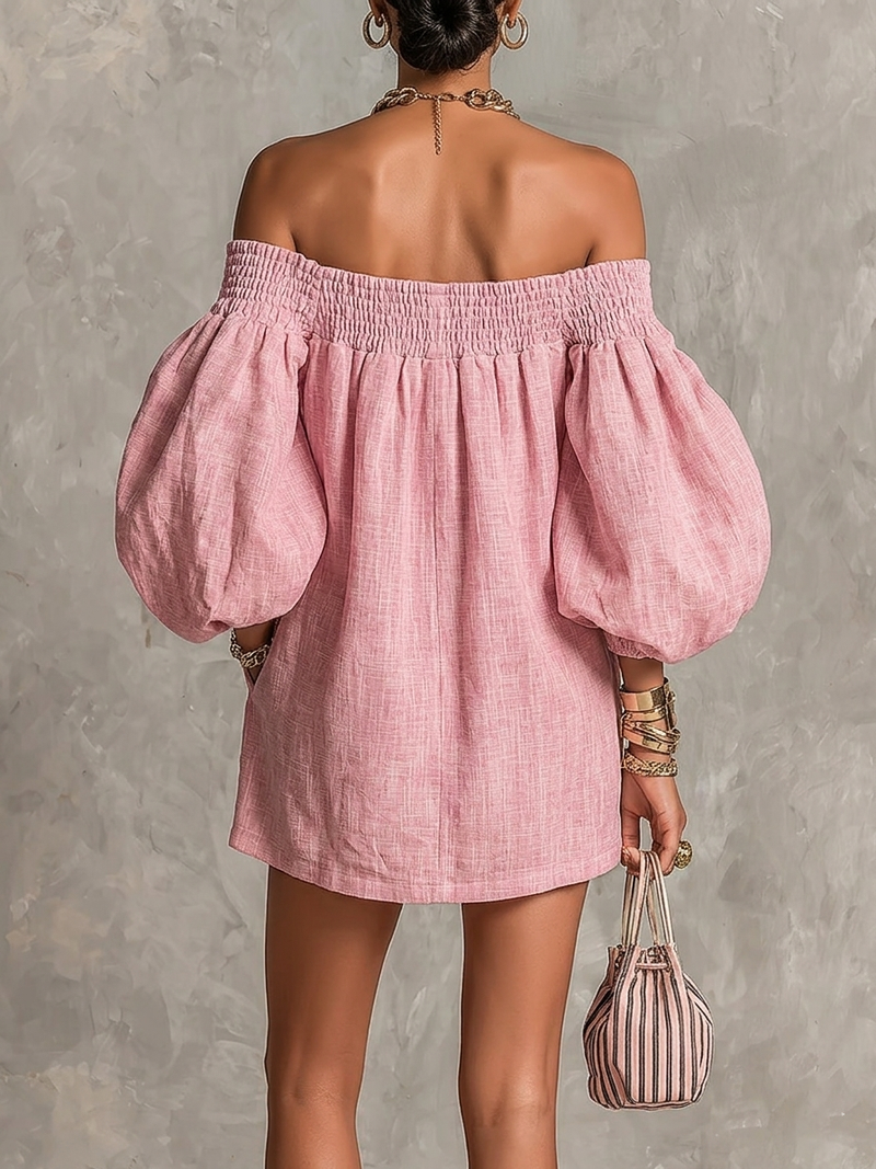 Rosabelle | Mini vestido trapecio suelto, mangas con linterna, hombros descubiertos en color rosa | Blanca Vela