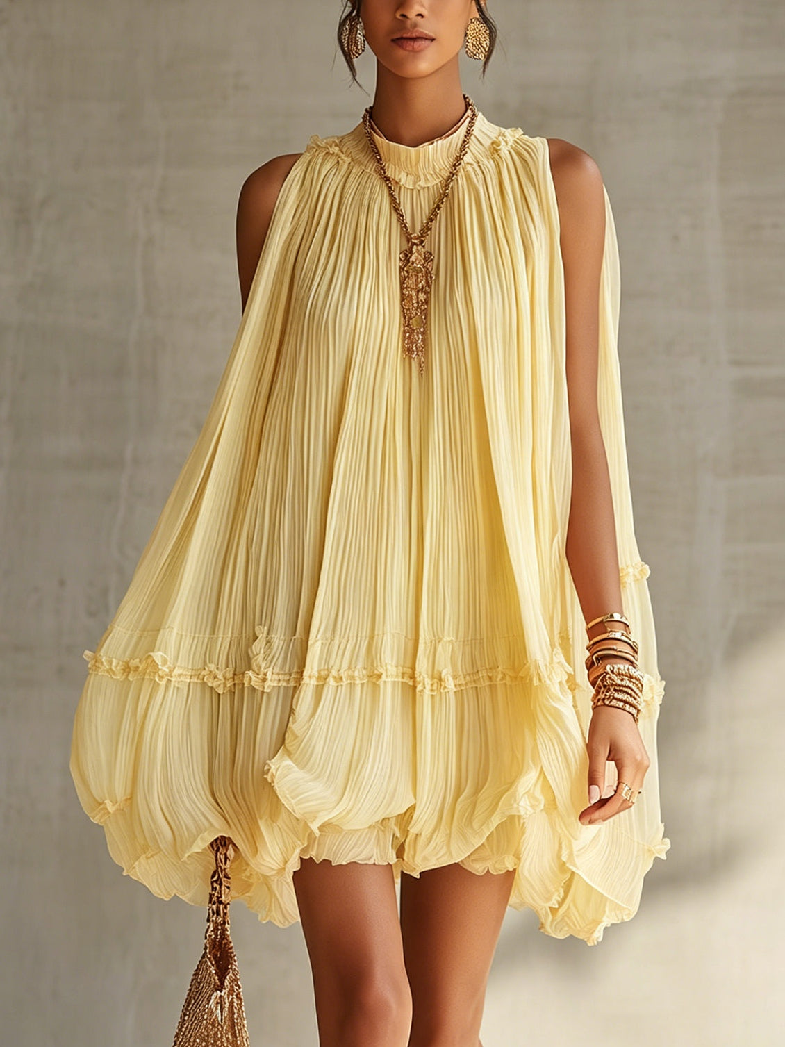 Margaux | Mini Vestido de Volantes, Cuello Halter, Amarillo | Blanca Vela
