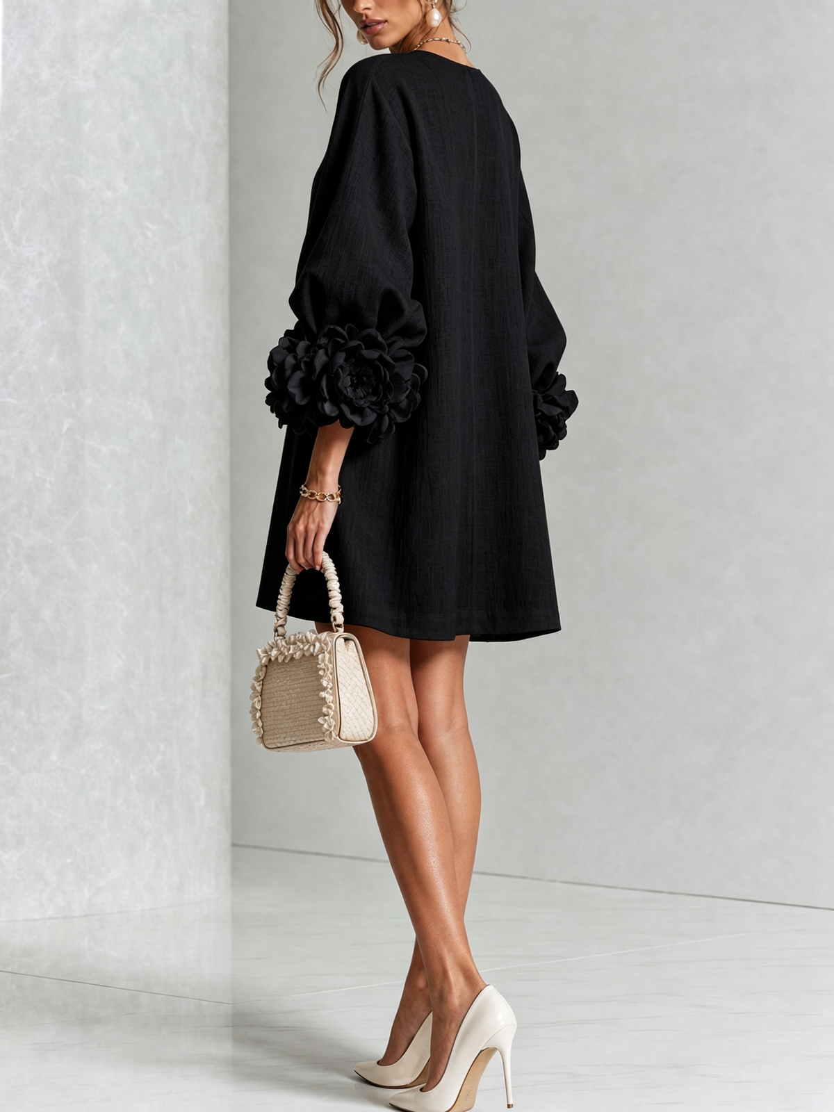 Cecilia | Vestido Mini de Mezcla de Lino con Puños Anudados en Flor, Negro | Blanca Vela