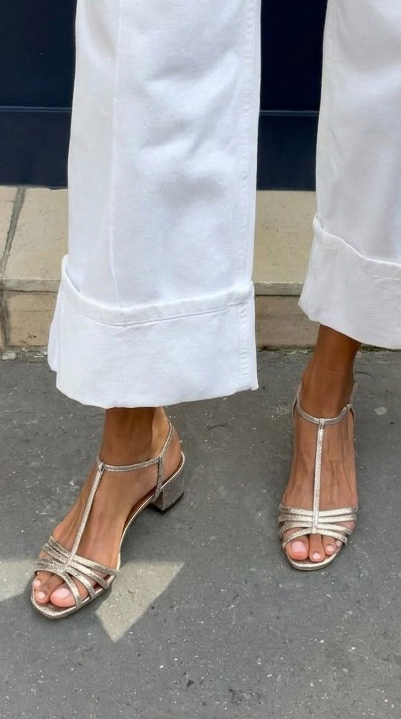 Allegra | Sandalias Doradas Elegancia | Blanca Vela