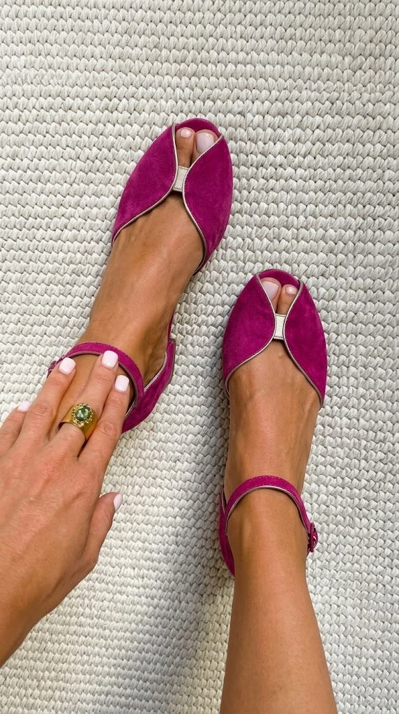 Olivia | Sandalias Verde Salvia Elegantes | Blanca Vela