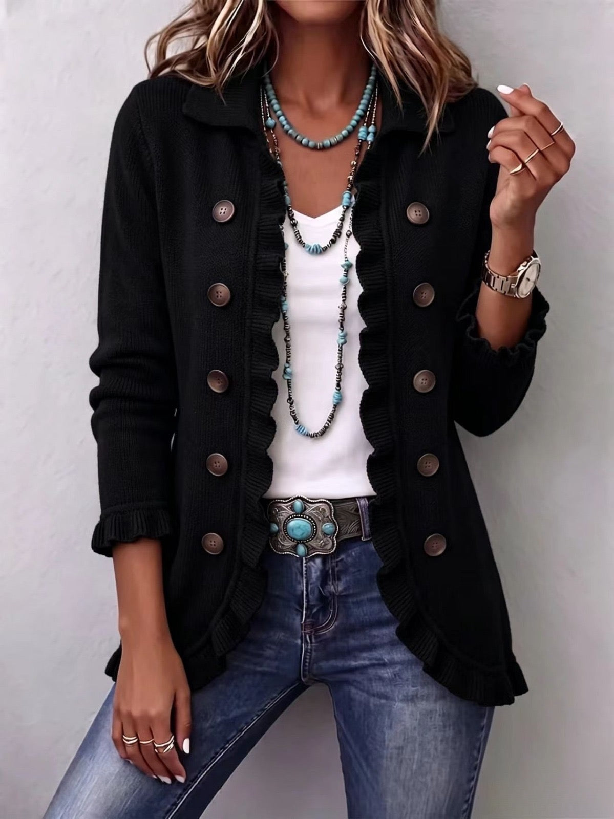 Zaira | Chaqueta de Punto Canalé Negro Intenso con Volantes | Blanca Vela
