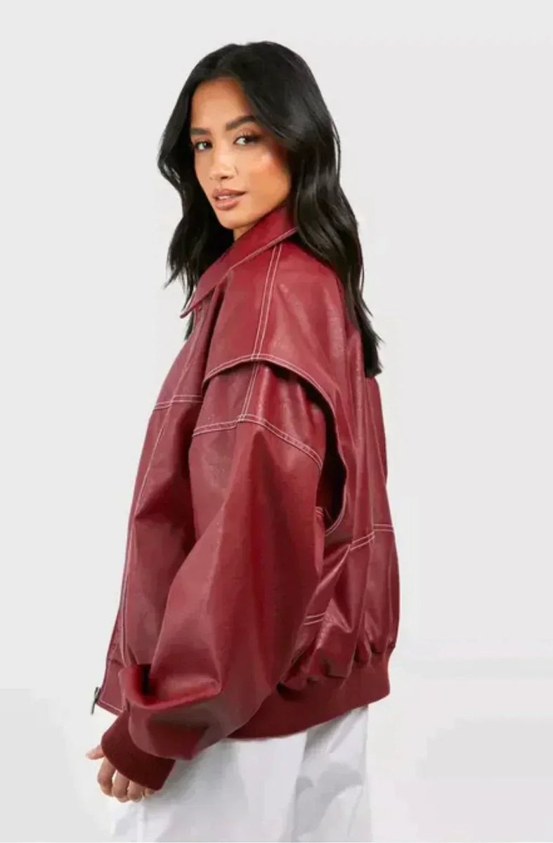 Renée | Bomber Oversize con Costuras de Contraste | Blanca Vela